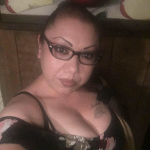 Meet your Posher, Isabel